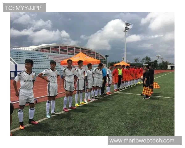 上海足球队的成长历程与辉煌瞬间全景纪实