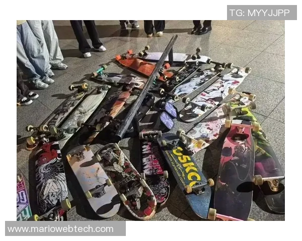 成都滑板队的阵地战：探索滑板文化在城市中的崛起与发展