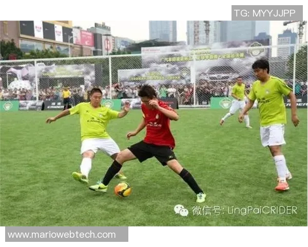 广州足球队的团队协作揭秘：如何铸就冠军之路与默契配合的背后故事